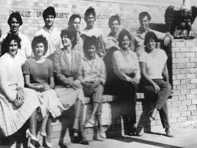 1390660_595716288950_2135880160_n